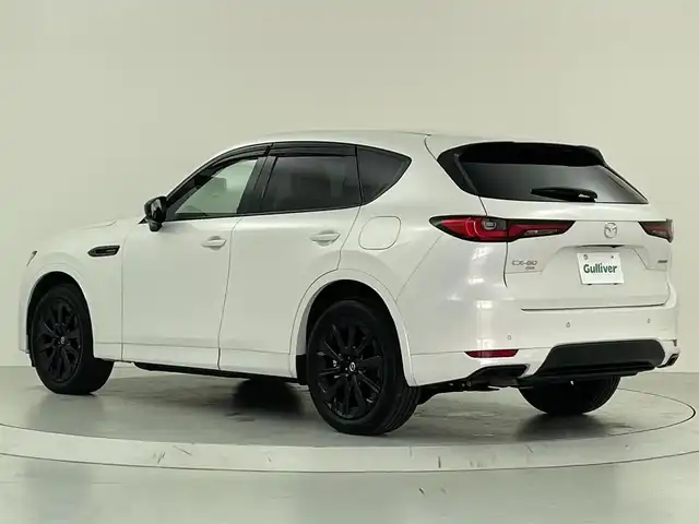 マツダ ＣＸ－６０ XD HV エクスクルーシブスポーツ 大阪府 2022(令4)年 2.9万km パール 4WD/i-ACTIVSENSE/　・スマート・ブレーキ・サポート（SBS）/　・交差点事故防止機能/　・後側方接近車両検知（RCTA）/　・衝突二次被害軽減システム/　・ドライバー異常時対応システム/　・マツダ・レーダー・クルーズ・コントロール（MRCC）/　・クルージング＆トラフィック・サポート（CTS）/　・360°ビューモニター/　・アクティブ・ドライビング・ディスプレイ/ガラスルーフ/BOSEプレミアサウンド/純正ナビ（TV／BT）/パワーバックドア/LEDヘッドライト/レザーシート/パワーシート/純正20インチアルミホイール/ヘッドアップディスプレイ/パドルシフト