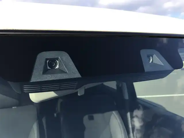 スズキ クロスビー HYBRID MZ 鳥取県 2021(令3)年 1.6万km 黒Ⅱ ツートンカラー【カラーコード/EGP】/ブラックインテリアパッケージ/ターボ車/純正8インチナビ/フルセグ/CD/DVD/BT/アラウンドビューモニター/デュアルカメラブレーキサポート/レーンキープアシスト/後方パーキングセンサー/レーダークルーズコントロール/ハーフレザーシート/前席シートヒーター/LEDヘットライト/オートハイビーム/純正16インチアルミホイール/プッシュエンジンスタート/アイドリングストップ/パドルシフト/スペアキー