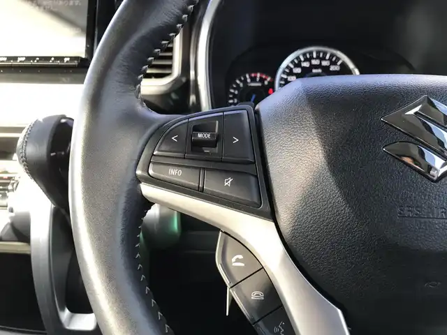 スズキ クロスビー HYBRID MZ 鳥取県 2021(令3)年 1.6万km 黒Ⅱ ツートンカラー【カラーコード/EGP】/ブラックインテリアパッケージ/ターボ車/純正8インチナビ/フルセグ/CD/DVD/BT/アラウンドビューモニター/デュアルカメラブレーキサポート/レーンキープアシスト/後方パーキングセンサー/レーダークルーズコントロール/ハーフレザーシート/前席シートヒーター/LEDヘットライト/オートハイビーム/純正16インチアルミホイール/プッシュエンジンスタート/アイドリングストップ/パドルシフト/スペアキー