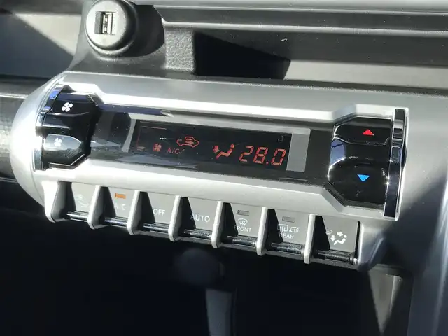 スズキ クロスビー HYBRID MZ 鳥取県 2021(令3)年 1.6万km 黒Ⅱ ツートンカラー【カラーコード/EGP】/ブラックインテリアパッケージ/ターボ車/純正8インチナビ/フルセグ/CD/DVD/BT/アラウンドビューモニター/デュアルカメラブレーキサポート/レーンキープアシスト/後方パーキングセンサー/レーダークルーズコントロール/ハーフレザーシート/前席シートヒーター/LEDヘットライト/オートハイビーム/純正16インチアルミホイール/プッシュエンジンスタート/アイドリングストップ/パドルシフト/スペアキー