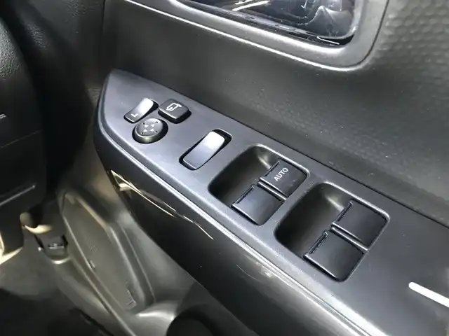 スズキ クロスビー HYBRID MZ 鳥取県 2021(令3)年 1.6万km 黒Ⅱ ツートンカラー【カラーコード/EGP】/ブラックインテリアパッケージ/ターボ車/純正8インチナビ/フルセグ/CD/DVD/BT/アラウンドビューモニター/デュアルカメラブレーキサポート/レーンキープアシスト/後方パーキングセンサー/レーダークルーズコントロール/ハーフレザーシート/前席シートヒーター/LEDヘットライト/オートハイビーム/純正16インチアルミホイール/プッシュエンジンスタート/アイドリングストップ/パドルシフト/スペアキー