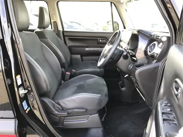 スズキ クロスビー HYBRID MZ 鳥取県 2021(令3)年 1.6万km 黒Ⅱ ツートンカラー【カラーコード/EGP】/ブラックインテリアパッケージ/ターボ車/純正8インチナビ/フルセグ/CD/DVD/BT/アラウンドビューモニター/デュアルカメラブレーキサポート/レーンキープアシスト/後方パーキングセンサー/レーダークルーズコントロール/ハーフレザーシート/前席シートヒーター/LEDヘットライト/オートハイビーム/純正16インチアルミホイール/プッシュエンジンスタート/アイドリングストップ/パドルシフト/スペアキー