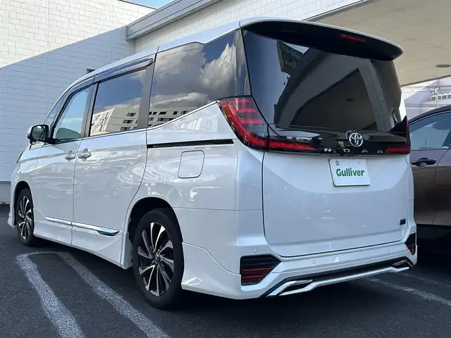 トヨタ ノア ハイブリッド S－Z 長崎県 2023(令5)年 3.2万km ホワイトパールクリスタルシャイン ワンオーナー/モデリスタフルエアロ/純正ナビ(フルセグTV/BT/CD/FM/AM)/バックカメラ/ETC/両側パワースライドドア/シートヒーター/ハーフレザーシート/ステアリングスイッチ/LEDヘッドライト/クルーズコントロール