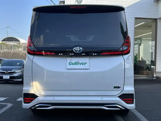 トヨタ ノア ハイブリッド S－Z 長崎県 2023(令5)年 3.2万km ホワイトパールクリスタルシャイン ワンオーナー/モデリスタフルエアロ/純正ナビ(フルセグTV/BT/CD/FM/AM)/バックカメラ/ETC/両側パワースライドドア/シートヒーター/ハーフレザーシート/ステアリングスイッチ/LEDヘッドライト/クルーズコントロール