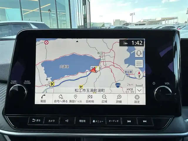 日産 ノート X 島根県 2022(令4)年 5.7万km ビビットブルー / スーパーブラック 2トーン 登録時走行距離57993km/ワンオーナー/Nissan　Connectナビ/フルセグテレビ(走行中視聴可能)/Bluetooth/HDMI/プロパイロット/全周囲カメラ/デジタルインナーミラー/ブラインドスポットモニター/ハンドルヒーター/シートヒーター(運転席・助手席)/純正ドライブレコーダー/ETC/LEDヘッドライト/フォグランプ/オートライト/ウィンカーミラー/ドアバイザー/ステアリングスイッチ/禁煙車/保証書/取扱説明書