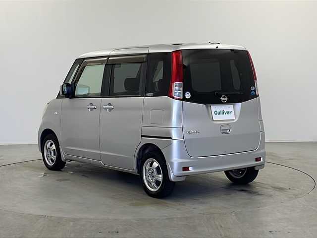 日産 ルークス G 栃木県 2011(平23)年 11.3万km キプロスブルーメタリック 純正ナビ/（CD/DVD/ワンセグ/AM/FM）/片側パワースライドドア/プッシュスタート/スマートキー/社外フロアマット