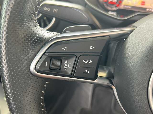 アウディ ＴＴクーペ 1．8 TFSI Sライン 愛媛県 2016(平28)年 7.7万km 白 12.3インチデジタル液晶ディスプレイ/アウディバーチャルコックピット/純正メモリナビ/フルセグTV/Bluetooth接続/ビルトインETC/パドルシフト/ハーフレザーシート/電動リアウイング/純正18インチアルミホール/スマートキー/スペアキー/プッシュスタート/LEDヘッドライト/オートライト/純正フロアマット/保証書/取扱説明書