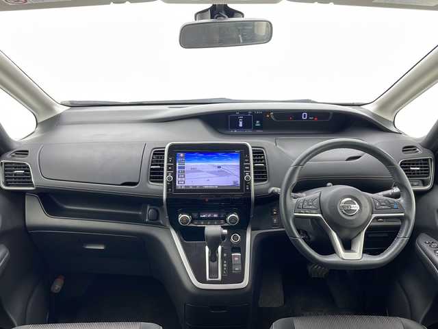 日産 セレナ ハイウェイスター プロパイロットED 千葉県 2016(平28)年 7.7万km ブリリアントホワイトパール 純正8インチナビ（フルセグTV、DVD、CD、SD，BT）/バックカメラ/両側パワースライドドア/衝突被害軽減ブレーキ/レーンキープアシスト/プロパイロット/ビルトインETC/アイドリングストップ/プッシュスタート/ドアバイザー/純正フロアマット