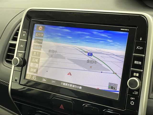 日産 セレナ ハイウェイスター プロパイロットED 千葉県 2016(平28)年 7.7万km ブリリアントホワイトパール 純正8インチナビ（フルセグTV、DVD、CD、SD，BT）/バックカメラ/両側パワースライドドア/衝突被害軽減ブレーキ/レーンキープアシスト/プロパイロット/ビルトインETC/アイドリングストップ/プッシュスタート/ドアバイザー/純正フロアマット