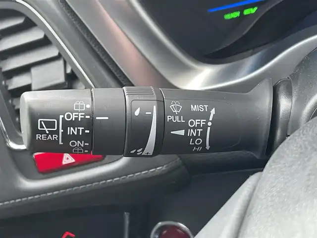 ホンダ ヴェゼル ハイブリッド X 鳥取県 2014(平26)年 10.3万km ホワイトオーキッドパール (株)IDOMが運営する【じしゃロン鳥取店】の自社ローン専用車両になります。こちらは現金またはオートローンご利用時の価格です。自社ローンご希望の方は別途その旨お申付け下さい/４WD/純正ナビ/・フルセグTV/・AM/FM/・CD/DVD/・Bluetooth接続/バックカメラ/クルーズコントロール/純正LEDヘッドライト/プッシュスタート/あんしんパッケージ/純正フロアマット/ETC