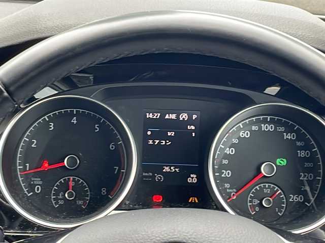 フォルクスワーゲン ゴルフ トゥーラン TSI ハイライン 愛知県 2017(平29)年 8.6万km ピュアホワイト ACC/メーカーナビ/バックカメラ/シートヒーター/ブレーキホールド/ＥＴＣ/ＵＳＢ入力端子/スタッドレスタイヤ４本積載/保証書/取扱説明書
