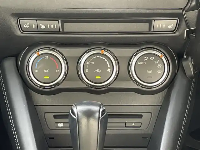 マツダ ＣＸ－３ XD Lパッケージ 岐阜県 2018(平30)年 7.5万km スノーフレイクホワイトパールマイカ ワンオーナー/4WD/純正ナビ/【Bluetooth．CD.DVD.AM/FMラジオ．TV】/BOSE/全方位カメラ/レザーシート/パワーシート・シートメモリ付き/シートヒーター/クルーズコントロール/ステアリングヒーター/コーナーセンサー/スマートキー/純正アルミホイール/ETC2.0/ドライブレコーダー/LEDヘッドライト・オート機能付き/フォグライト/電格ウィンカーミラー/純正フロアマット/取扱説明書/保証書/スペアキー