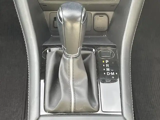 マツダ ＣＸ－３ XD Lパッケージ 岐阜県 2018(平30)年 7.5万km スノーフレイクホワイトパールマイカ ワンオーナー/4WD/純正ナビ/【Bluetooth．CD.DVD.AM/FMラジオ．TV】/BOSE/全方位カメラ/レザーシート/パワーシート・シートメモリ付き/シートヒーター/クルーズコントロール/ステアリングヒーター/コーナーセンサー/スマートキー/純正アルミホイール/ETC2.0/ドライブレコーダー/LEDヘッドライト・オート機能付き/フォグライト/電格ウィンカーミラー/純正フロアマット/取扱説明書/保証書/スペアキー