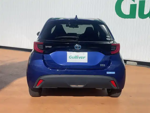 トヨタ ヤリス ハイブリッド G 三重県 2020(令2)年 5.1万km ダークブルーマイカM 純正ディスプレイオーディオ/バックカメラ/トヨタセーフティセンス/先行車発進告知機能/ハロゲンヘッドライト/オートライト/ボディ同色オート電動格納ドアミラー/LEDリアコンビネーションランプ/185/60R15 タイヤ/15インチアルミホイール（純正オプション）/デジタルメーター/ETC2.0/バニティミラー（運転席）/スマートエントリー/プッシュスタート