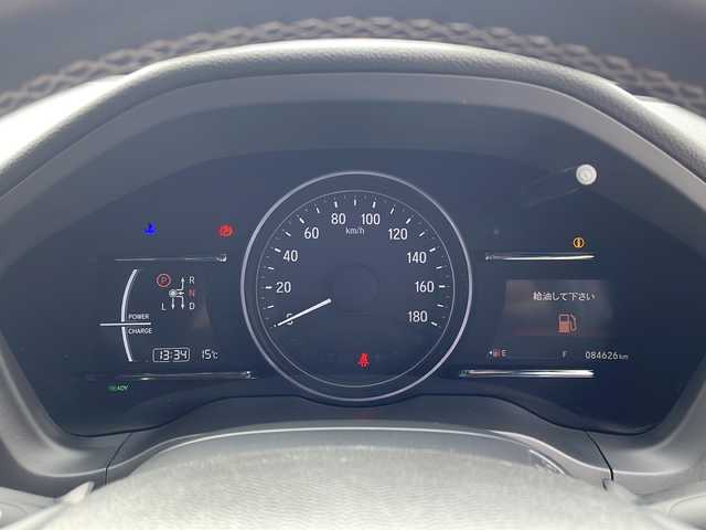 ホンダ ヴェゼル ハイブリッド Z ホンダセンシング 岩手県 2018(平30)年 8.5万km プラチナホワイトパール 4WD/純正8インチナビ(CD/DVD/ラジオ/USB/BT)/フルセグテレビ/バックカメラ/寒冷地仕様/前席シートヒーター/ハーフレザーシート/ビルトインETC/パドルシフト/衝突被害軽減ブレーキ/車線逸脱防止機能/レーダークルーズコントロール/車両接近通報機能/横滑り防止機能/スマートキー(×2)/ステアリングスイッチ/プッシュスタート/LEDヘッドライト/フォグランプ/純正17inアルミホイール/純正フロアマット/純正トノカバー/ドアバイザー/取説＆保証書