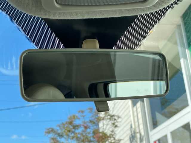 フィアット ５００ 1．2 ポップ 福岡県 2019(平31)年 7.4万km 白 純正ディスプレイオーディオ/（AM/FM/USB/BT）/ワンオーナー/リモコンキー/純正フロアマット/W+サイド+カーテンエアバッグ/保証書・記録簿・取扱説明書