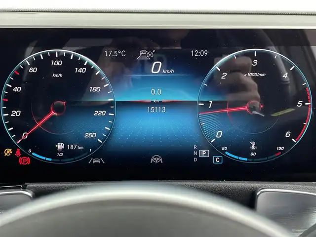 メルセデス・ベンツ ＧＬＢ２００ｄ AMGライン 東京都 2020(令2)年 1.5万km グレー ワンオーナー/純正ナビ/DTV/360°カメラ/ドライブレコーダー/リアパワーゲート/AMG19インチアルミホイール/レッドステッチハーフレザーシート/パドルシフト