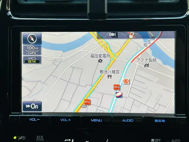 トヨタ プリウス Sセーフティプラス 岡山県 2016(平28)年 13.2万km ホワイトパールクリスタルシャイン (株)IDOMが運営する【じしゃロン岡山店】の自社ローン対象車両になります。こちらは現金ご利用時の価格です。自社ローンご希望の方は別途その旨お申付け下さい。/＊モデリスタエアロ/＊純正ナビ/＊バックカメラ/＊ヘッドアップディスプレイ/＊パーキングアシストシステム/＊レーダークルーズコントロール/＊フルセグテレビ/＊アイドリングストップ/＊ETC/＊プッシュスタート