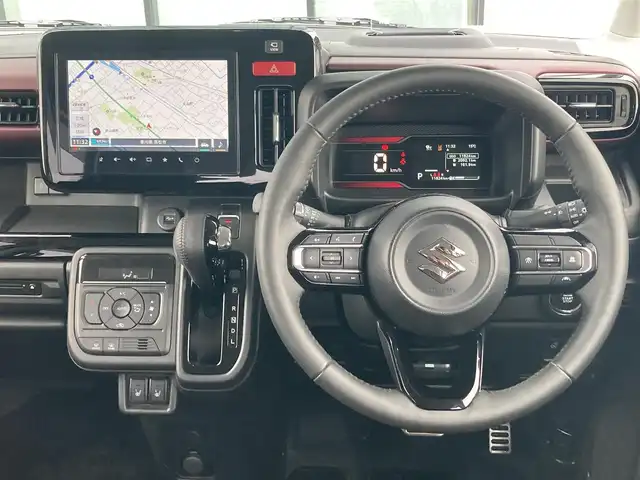 スズキ スペーシア カスタム HYBRID XS 香川県 2024(令6)年 1.2万km ピュアホワイトP 登録時走行距離：11824km/メーカー純正メモリナビ/　CD DVD BT フルセグTV/全方位カメラ/両側パワースライドドア/デュアルセンサーブレーキサポート/レーンキープアシスト/レーダークルーズコントロール/ヘッドアップディスプレイ/クリアランスソナー/LEDヘッドライト/オートライト/フォグランプ/前後ドライブレコーダー/ビルトインETC2.0/ハーフレザーシート/シートヒーター/革巻きステアリング/ステアリングヒーター/電子パーキングブレーキ/後席ロールサンシェード/サーキュレーター/アイドリングストップ/横滑り防止装置/プッシュスタート/スマートキー/スペアキー/新車時保証書/取扱説明書