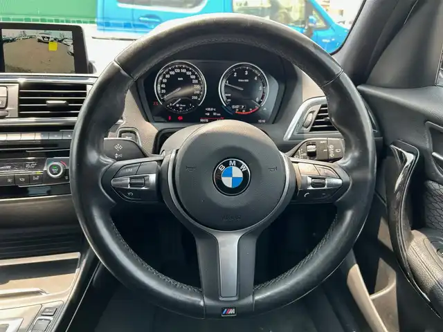 ＢＭＷ １１８ｄ Mスポーツ 宮城県 2018(平30)年 5.1万km サファイアブラックP Mスポーツ/コンフォートパッケージ/インテリジェントセーフティ/純正HDDナビ/【BT・USB】/バックカメラ/純正OP18インチAW/クルーズコントロール/D・Nシートヒーター/ステアリングスイッチ/アイドリングストップ/横滑り防止装置/レーンキープアシスト/コーナーセンサー/ウィンカーミラー/オートライト/LEDヘッドライト/LEDフォグライト/スマートキーX２/ETC