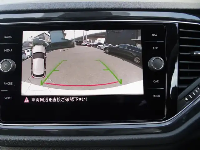 フォルクスワーゲン Ｔ－ロック TDI スポーツ 香川県 2020(令2)年 4.2万km ピュアホワイト ワンオーナー/衝突軽減/レーンアシスト/ブラインドスポットモニター/純正ナビ/地デジ/BT/USB/カープレイ/バックカメラ/ドライブレコーダー/スマートキー/アイドリングストップ/ACC/ハーフレザーシート/パワーバックドア/純正18インチアルミ/F/Rコーナーセンサー/LEDヘッドライト