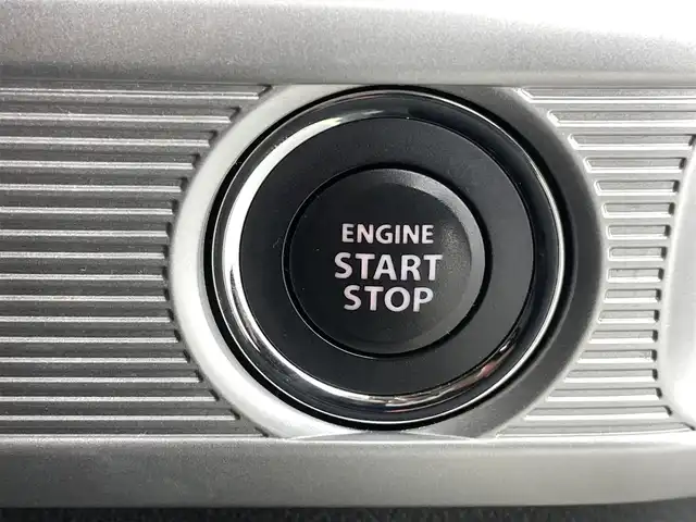 スズキ スペーシア HYBRID X 熊本県 2019(令1)年 5.1万km シフォンアイボリーM ナビAVIC-RZ802（ＣＤ・ＤＶＤ・フルセグ・ＢＴ・ＳＤ）/バックカメラ　/ビルトインＥＴＣ　/後ろのみクリアランスソナー　/衝突軽減ブレーキ　/レーンキープアシスト　/横滑り防止　/アイドリングストップ/運転席シートヒーター　/電動格納ミラー/純正フロアマット/オートライト/スマートキー/プッシュスタート/保証書　/取扱説明書