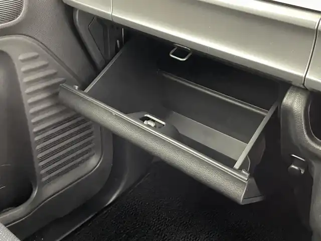 スズキ スペーシア HYBRID X 熊本県 2019(令1)年 5.1万km シフォンアイボリーM ナビAVIC-RZ802（ＣＤ・ＤＶＤ・フルセグ・ＢＴ・ＳＤ）/バックカメラ　/ビルトインＥＴＣ　/後ろのみクリアランスソナー　/衝突軽減ブレーキ　/レーンキープアシスト　/横滑り防止　/アイドリングストップ/運転席シートヒーター　/電動格納ミラー/純正フロアマット/オートライト/スマートキー/プッシュスタート/保証書　/取扱説明書