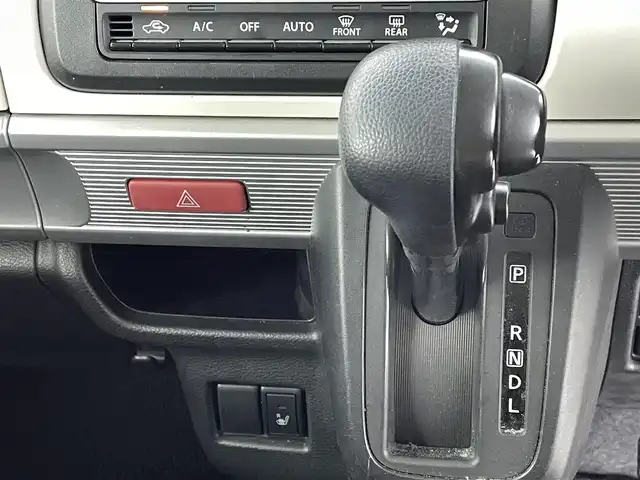 スズキ スペーシア HYBRID X 熊本県 2019(令1)年 5.1万km シフォンアイボリーM ナビAVIC-RZ802（ＣＤ・ＤＶＤ・フルセグ・ＢＴ・ＳＤ）/バックカメラ　/ビルトインＥＴＣ　/後ろのみクリアランスソナー　/衝突軽減ブレーキ　/レーンキープアシスト　/横滑り防止　/アイドリングストップ/運転席シートヒーター　/電動格納ミラー/純正フロアマット/オートライト/スマートキー/プッシュスタート/保証書　/取扱説明書