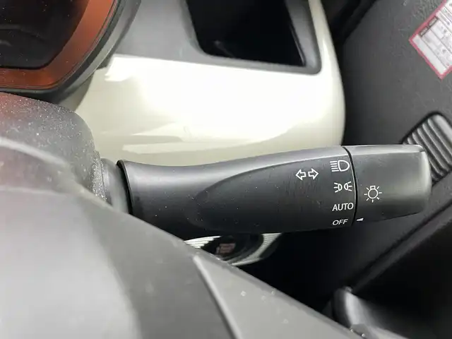 スズキ スペーシア HYBRID X 熊本県 2019(令1)年 5.1万km シフォンアイボリーM ナビAVIC-RZ802（ＣＤ・ＤＶＤ・フルセグ・ＢＴ・ＳＤ）/バックカメラ　/ビルトインＥＴＣ　/後ろのみクリアランスソナー　/衝突軽減ブレーキ　/レーンキープアシスト　/横滑り防止　/アイドリングストップ/運転席シートヒーター　/電動格納ミラー/純正フロアマット/オートライト/スマートキー/プッシュスタート/保証書　/取扱説明書