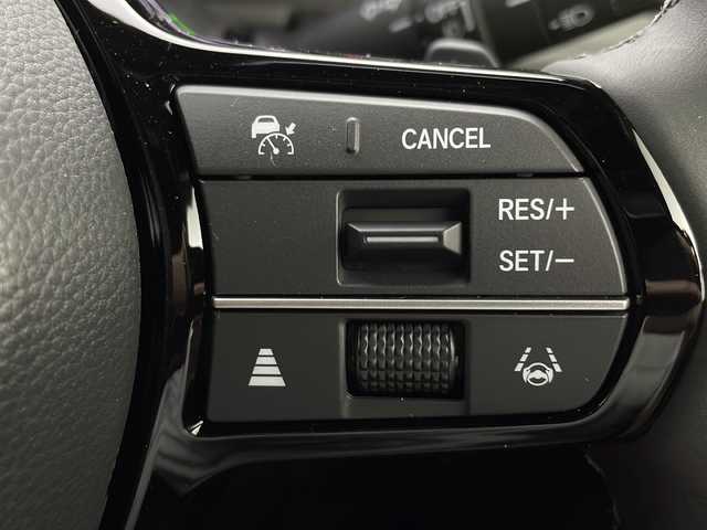 ホンダ ステップワゴン スパーダ eHEV 茨城県 2025(令7)年 0.1千km クリスタルブラックパール 登録済未使用車　純正１１型ナビ　フルセグＴＶ　バックモニター　両側電動スライドドア　追従クルコン　ＬＥＤライト　フォグランプ　シートヒーター　衝突被害軽減ブレーキ　１５．６型後席モニター　スマートキー