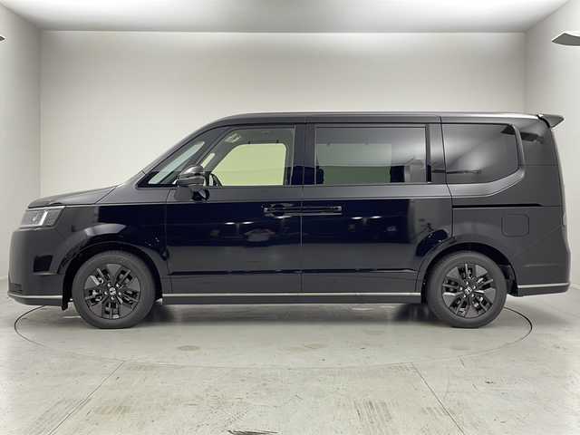 ホンダ ステップワゴン スパーダ eHEV 茨城県 2025(令7)年 0.1千km クリスタルブラックパール 登録済未使用車　純正１１型ナビ　フルセグＴＶ　バックモニター　両側電動スライドドア　追従クルコン　ＬＥＤライト　フォグランプ　シートヒーター　衝突被害軽減ブレーキ　１５．６型後席モニター　スマートキー