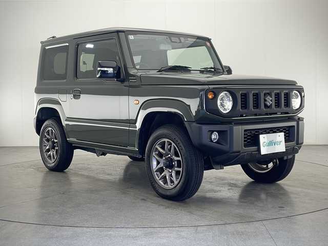 スズキ ジムニー XC 宮崎県 2024(令6)年 1.7万km ジャングルグリーン ディスプレイオーディオ/Ｂｌｕｅｔｏｏｔｈ/ＦＭ／ＡＭ/バックカメラ/クルーズコントロール/ドライブレコーダー/ＥＴＣ　/オートライト/レーンキープ　/衝突被害軽減ブレーキ　/電動格納ミラー