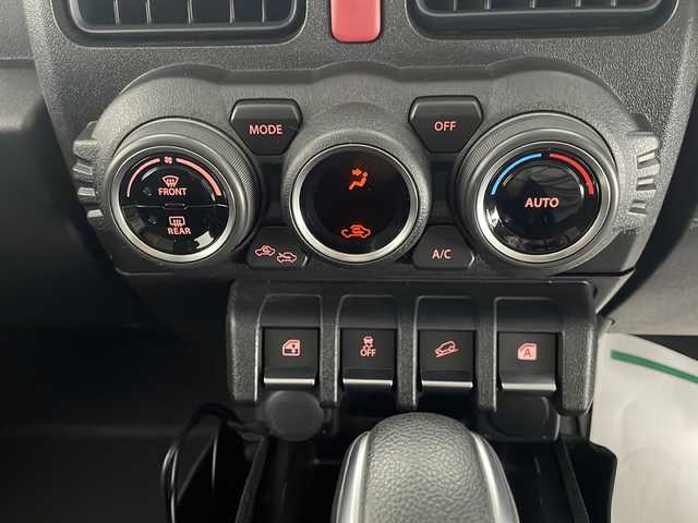 スズキ ジムニー XC 宮崎県 2024(令6)年 1.7万km ジャングルグリーン ディスプレイオーディオ/Ｂｌｕｅｔｏｏｔｈ/ＦＭ／ＡＭ/バックカメラ/クルーズコントロール/ドライブレコーダー/ＥＴＣ　/オートライト/レーンキープ　/衝突被害軽減ブレーキ　/電動格納ミラー