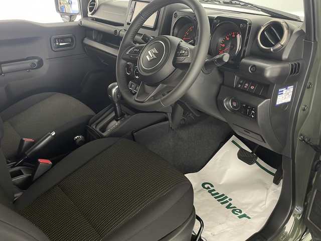 スズキ ジムニー XC 宮崎県 2024(令6)年 1.7万km ジャングルグリーン ディスプレイオーディオ/Ｂｌｕｅｔｏｏｔｈ/ＦＭ／ＡＭ/バックカメラ/クルーズコントロール/ドライブレコーダー/ＥＴＣ　/オートライト/レーンキープ　/衝突被害軽減ブレーキ　/電動格納ミラー