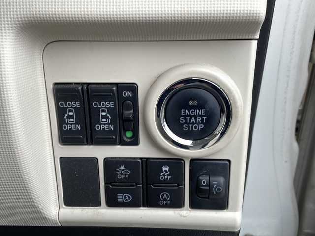 ダイハツ ムーヴ キャンバス X LTD メイクアップ SA Ⅲ 山形県 2018(平30)年 9.8万km パールホワイトⅢ/ナチュラルベージュマイカメタリック 2トーン 禁煙車/ワンオーナー/4WD/スマートアシスト/横滑り防止装置/後方コーナーセンサー/両側パワースライドドア/社外SDナビ/（Bluetooth/CD/DVD/フルセグ)/バックカメラ/オートライト/オートマチックハイビーム/フォグランプ/ステアリングスイッチ/ETC/純正ホイールキャップサマータイヤ(155/65/R14・6m)4本積載/電動格納ミラー/スマートキー×2/ドアバイザー