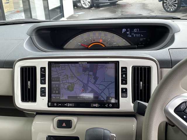 ダイハツ ムーヴ キャンバス X LTD メイクアップ SA Ⅲ 山形県 2018(平30)年 9.8万km パールホワイトⅢ/ナチュラルベージュマイカメタリック 2トーン 禁煙車/ワンオーナー/4WD/スマートアシスト/横滑り防止装置/後方コーナーセンサー/両側パワースライドドア/社外SDナビ/（Bluetooth/CD/DVD/フルセグ)/バックカメラ/オートライト/オートマチックハイビーム/フォグランプ/ステアリングスイッチ/ETC/純正ホイールキャップサマータイヤ(155/65/R14・6m)4本積載/電動格納ミラー/スマートキー×2/ドアバイザー