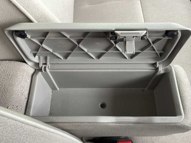 ダイハツ ムーヴ キャンバス X LTD メイクアップ SA Ⅲ 山形県 2018(平30)年 9.8万km パールホワイトⅢ/ナチュラルベージュマイカメタリック 2トーン 禁煙車/ワンオーナー/4WD/スマートアシスト/横滑り防止装置/後方コーナーセンサー/両側パワースライドドア/社外SDナビ/（Bluetooth/CD/DVD/フルセグ)/バックカメラ/オートライト/オートマチックハイビーム/フォグランプ/ステアリングスイッチ/ETC/純正ホイールキャップサマータイヤ(155/65/R14・6m)4本積載/電動格納ミラー/スマートキー×2/ドアバイザー