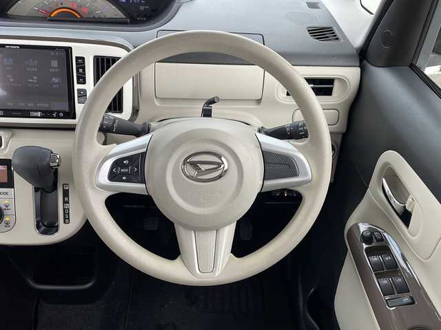 ダイハツ ムーヴ キャンバス X LTD メイクアップ SA Ⅲ 山形県 2018(平30)年 9.8万km パールホワイトⅢ/ナチュラルベージュマイカメタリック 2トーン 禁煙車/ワンオーナー/4WD/スマートアシスト/横滑り防止装置/後方コーナーセンサー/両側パワースライドドア/社外SDナビ/（Bluetooth/CD/DVD/フルセグ)/バックカメラ/オートライト/オートマチックハイビーム/フォグランプ/ステアリングスイッチ/ETC/純正ホイールキャップサマータイヤ(155/65/R14・6m)4本積載/電動格納ミラー/スマートキー×2/ドアバイザー