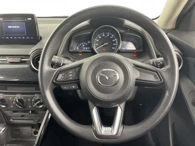 マツダ デミオ XD 愛知県 2018(平30)年 5.3万km ディープクリスタルブルーマイカ 禁煙車/ディーゼル/ターボ/純正7インチナビ/（AM/FM/Bluetooth/ワンセグTV/USB)/バックカメラ/i-ACTIVESENSE/・衝突軽減ブレーキ/・レーンキープアシスト/・オートマチックハイビーム/・パーキングセンサー/・ブラインドスポットモニター/ETC/アイドリングストップ/スマートキー/スペアキー1本/プッシュスタート/純正フロアマット/横滑り防止装置/電動格納ミラー