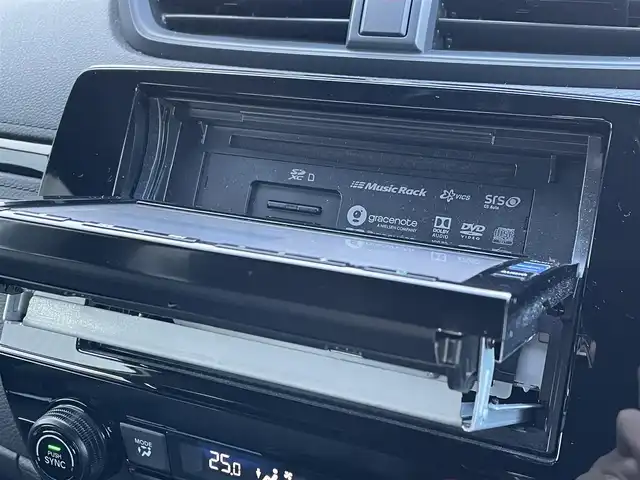 ホンダ ＣＲ－Ｖ EX・ブラックエディション 佐賀県 2021(令3)年 3.3万km プラチナホワイトパール ワンオーナー/サンルーフ/黒革シート/純正SDナビゲーション/・フルセグTV/CD/DVD/SD/USB/Bluetooth/バックカメラ/ビルトインETC2.0/パワーテールゲート/リバース連動ドアミラー/電子パーキングブレーキ/・BRAKE HOLD機能/DN席パワーシート(D席メモリー機能付)/全席シートヒーター/ISOFIX対応/パドルシフト/革巻きステアリング/ステアリングヒーター/ステアリングリモコン/フロントデアイサ機能/純正18インチアルミホイール/純正LEDヘッドライト/・オートマチックハイビーム/純正LEDフォグランプ/純正フロアマット/純正ドアバイザ―/新車保証書/取扱説明書/スペアキー１本/ホンダセンシング/・アダプティブクルーズコントロール/・衝突被害軽減ブレーキ/・先行車発進お知らせ機能/・路外逸脱抑制機能/・ブラインドスポットインフォメーション/・標識検知機能/・ドライバー注意力モニター