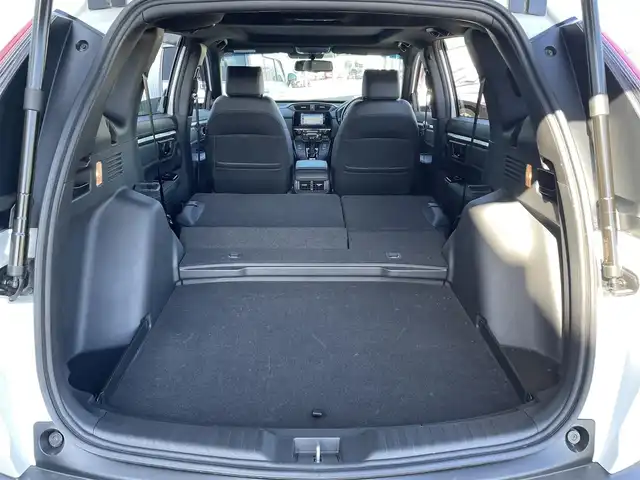 ホンダ ＣＲ－Ｖ EX・ブラックエディション 佐賀県 2021(令3)年 3.3万km プラチナホワイトパール ワンオーナー/サンルーフ/黒革シート/純正SDナビゲーション/・フルセグTV/CD/DVD/SD/USB/Bluetooth/バックカメラ/ビルトインETC2.0/パワーテールゲート/リバース連動ドアミラー/電子パーキングブレーキ/・BRAKE HOLD機能/DN席パワーシート(D席メモリー機能付)/全席シートヒーター/ISOFIX対応/パドルシフト/革巻きステアリング/ステアリングヒーター/ステアリングリモコン/フロントデアイサ機能/純正18インチアルミホイール/純正LEDヘッドライト/・オートマチックハイビーム/純正LEDフォグランプ/純正フロアマット/純正ドアバイザ―/新車保証書/取扱説明書/スペアキー１本/ホンダセンシング/・アダプティブクルーズコントロール/・衝突被害軽減ブレーキ/・先行車発進お知らせ機能/・路外逸脱抑制機能/・ブラインドスポットインフォメーション/・標識検知機能/・ドライバー注意力モニター