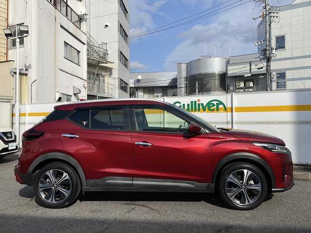 日産 キックス X 愛知県 2021(令3)年 1.6万km ラディアントレッド /ワンオーナー//プロパイロット//メモリナビ//フルセグ/CD/DVD/SD/USB/BT/ipod/FM/AM//バックカメラ//純正17AW//ルーフレール//プッシュスタート//革巻ステアリング//ステアリングスイッチ//黒ハーフレザーシート//LDW/LDP//ハンドル支援//エマージェンシーブレーキ//クリアランスソナー//コーナリングスタビリティアシスト//VDC//LEDオートライト//フォグ//オートリトラウィンカーミラー//ドライブモードセレクト//電動パーキング//ブレーキホールド//ETC//前後ドライブレコーダー//トノカバー//純正フロアマット//純正ドアバイザー//新車時保証書//取扱説明書//ディーラー整備記録簿R3.4.6.7//スマートキー//スマートスペアキー