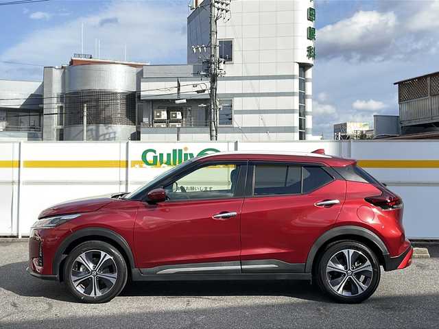 日産 キックス X 愛知県 2021(令3)年 1.6万km ラディアントレッド /ワンオーナー//プロパイロット//メモリナビ//フルセグ/CD/DVD/SD/USB/BT/ipod/FM/AM//バックカメラ//純正17AW//ルーフレール//プッシュスタート//革巻ステアリング//ステアリングスイッチ//黒ハーフレザーシート//LDW/LDP//ハンドル支援//エマージェンシーブレーキ//クリアランスソナー//コーナリングスタビリティアシスト//VDC//LEDオートライト//フォグ//オートリトラウィンカーミラー//ドライブモードセレクト//電動パーキング//ブレーキホールド//ETC//前後ドライブレコーダー//トノカバー//純正フロアマット//純正ドアバイザー//新車時保証書//取扱説明書//ディーラー整備記録簿R3.4.6.7//スマートキー//スマートスペアキー