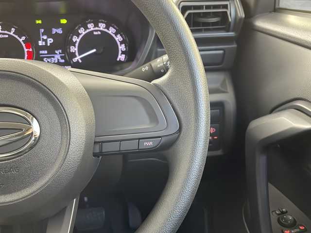 ダイハツ ロッキー L 宮城県 2020(令2)年 5.5万km ナチュラルベージュマイカM 禁煙車/スマートアシスト/・衝突回避支援ブレーキ機能/・車線逸脱警報機能/・オートハイビーム/・コーナーセンサー/純正7インチSDナビ/・BT/SD/CD/DVD/USB/フルセグTV/プッシュスタート/スマートキー/LEDヘッドライト/純正16インチホイールキャップ/社外ラバーフロアマット/ヘッドライトレベライザー/アイドリングストップ/横滑り防止装置/MT付きオートマチックシフト