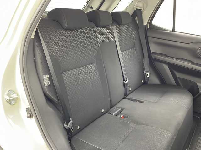 ダイハツ ロッキー L 宮城県 2020(令2)年 5.5万km ナチュラルベージュマイカM 禁煙車/スマートアシスト/・衝突回避支援ブレーキ機能/・車線逸脱警報機能/・オートハイビーム/・コーナーセンサー/純正7インチSDナビ/・BT/SD/CD/DVD/USB/フルセグTV/プッシュスタート/スマートキー/LEDヘッドライト/純正16インチホイールキャップ/社外ラバーフロアマット/ヘッドライトレベライザー/アイドリングストップ/横滑り防止装置/MT付きオートマチックシフト