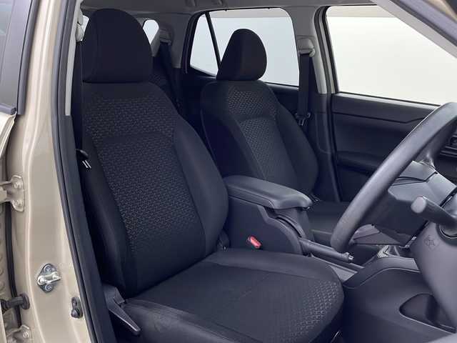 ダイハツ ロッキー L 宮城県 2020(令2)年 5.5万km ナチュラルベージュマイカM 禁煙車/スマートアシスト/・衝突回避支援ブレーキ機能/・車線逸脱警報機能/・オートハイビーム/・コーナーセンサー/純正7インチSDナビ/・BT/SD/CD/DVD/USB/フルセグTV/プッシュスタート/スマートキー/LEDヘッドライト/純正16インチホイールキャップ/社外ラバーフロアマット/ヘッドライトレベライザー/アイドリングストップ/横滑り防止装置/MT付きオートマチックシフト