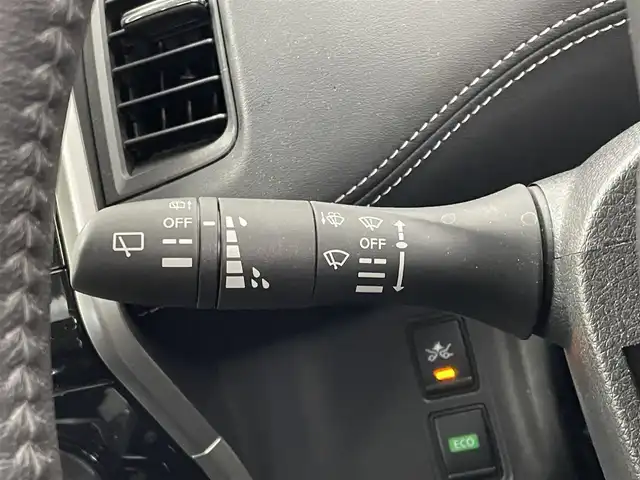 日産 セレナ ハイウェイスターVセレクションⅡ 埼玉県 2018(平30)年 5.8万km ブリリアントホワイトパール 純正９インチナビ　フリップダウンモニター　全方位　プロパイロット　デジタルインナーミラー　ＥＴＣ　ドライブレコーダー　両側パワースライドドア　オートホールド　純正アルミ　Ｂｌｕｅｔｏｏｔｈ　地デジＴＶ