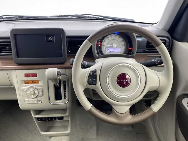 スズキ ラパン ＬＣ X 栃木県 2024(令6)年 0.2万km アーバンブラウンパールメタリック 全方位カメラ付きパッケージ/スズキセーフティサポート/・デュアルカメラブレーキサポート/・誤発進抑制機能/・車線逸脱抑制機能/・車線逸脱警報機能/・ふらつき警報機能/・低速時ブレーキサポート/・発進お知らせ機能/・標識認識機能/・ハイビームアシスト/コーナーセンサー/シートヒーター/レザー調ファブリックシート/純正14インチAW/LEDヘッドライト/革巻きステアリング/USB電源ソケット/プッシュスタート/スマートキー/スペア１本