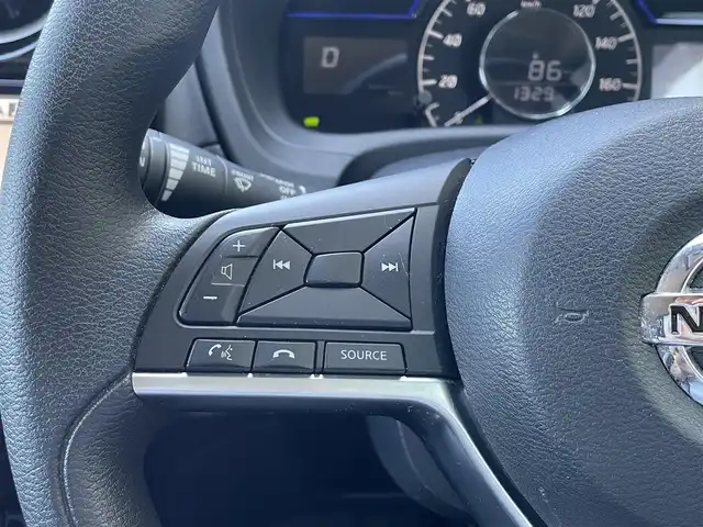 日産 ノート e－パワー X Vセレクション 島根県 2020(令2)年 4.8万km ブリリアントホワイトパール エマージェンシーブレーキ/アルパイン9インチナビ/CD/DVD/DTV/Bluetooth/アラウンドビューモニター/デジタルインナーミラー /LEDオートライト/オートハイビーム/ドライブレコーダー/ETC/コーナーセンサー /スマートキー/プッシュスタート /純正アルミホイール/純正ドアバイザー