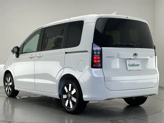 ホンダ フリード ハイブリット e:HEV AIR EX 愛知県 2025(令7)年 0.1万km未満 プラチナホワイトパール 登録済未使用車/バックカメラ/BSM/ホンダセンシング/レーダークルーズコントロール/オートハイビーム/踏み間違い防止機能/両側パワースライドドア/シートヒーター/ハーフレザーシート